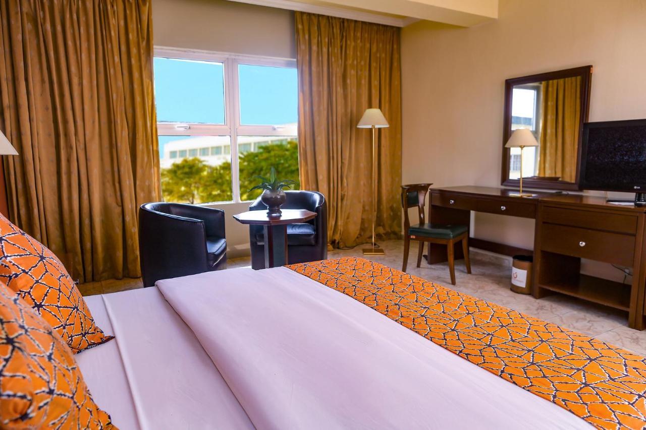 Transcorp Hotels Calabar Bagian luar foto
