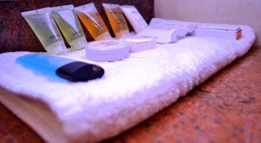 Transcorp Hotels Calabar Ruang foto